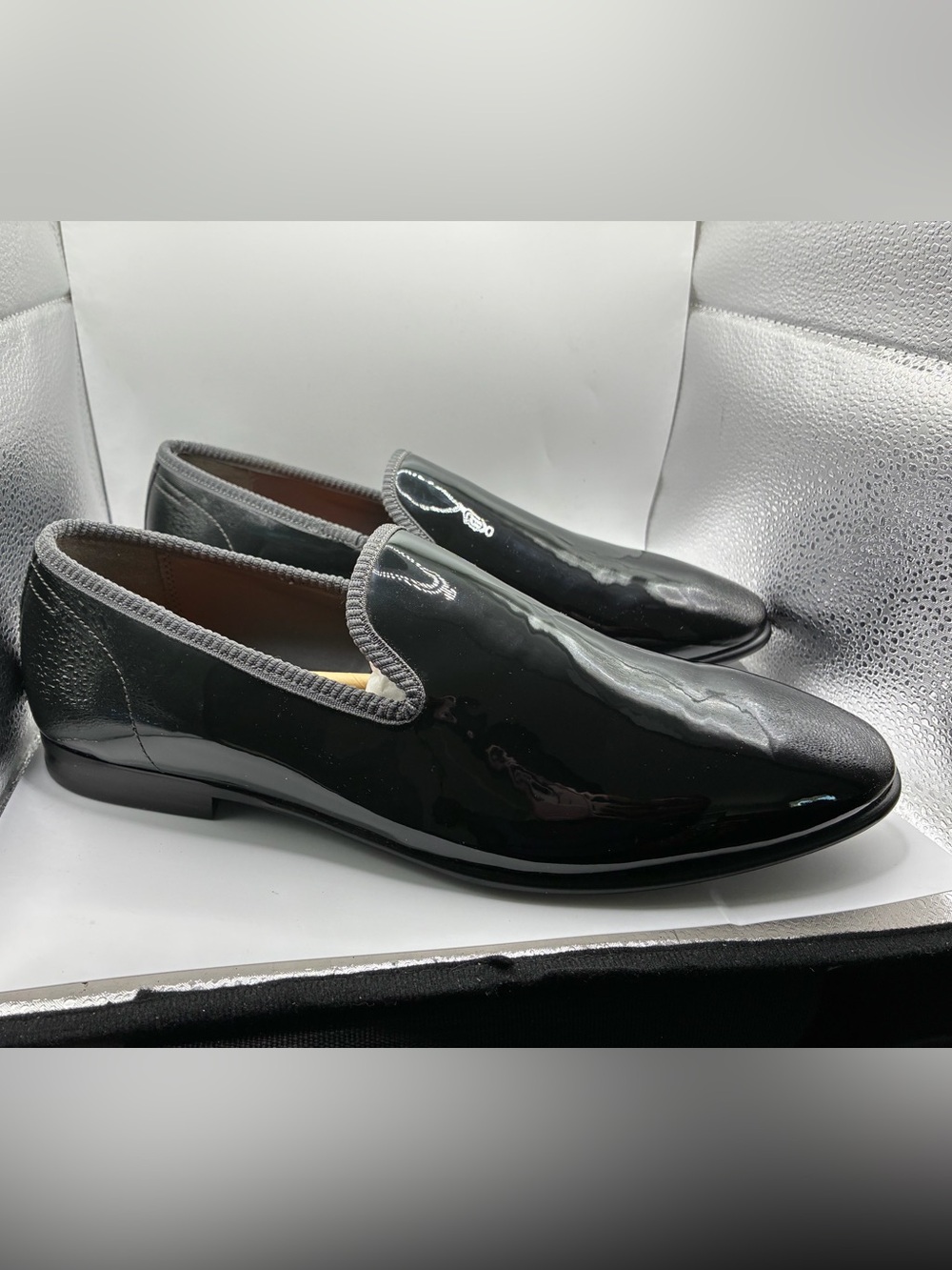 TALLIA Black Patent Leather Slip-On Loafers with Gray Trim